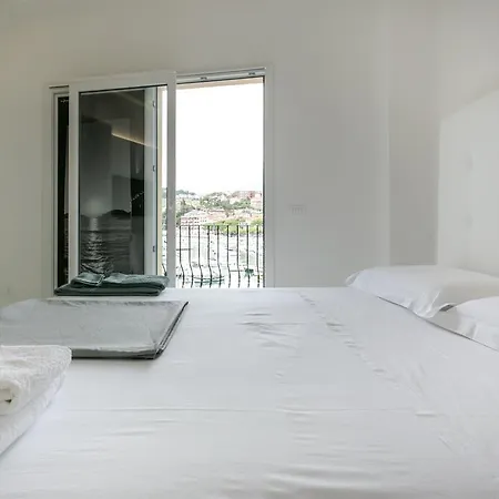Al Molo Sea View Гостевой дом