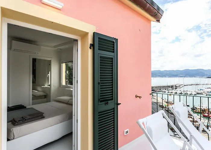 Pensjonat Al Molo Sea View Lerici