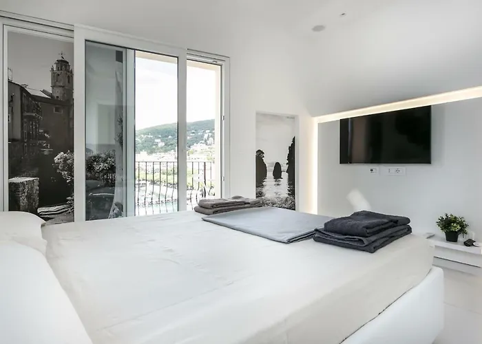 Al Molo Sea View 3* ليريسي